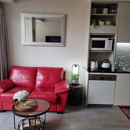 Pleasant City Stay On Collins Melbourne Buitenkant foto