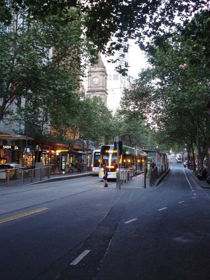 Pleasant City Stay On Collins Melbourne Buitenkant foto